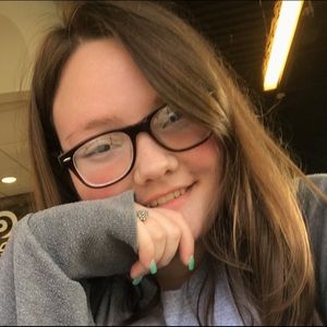 Meet your Posher, Haley